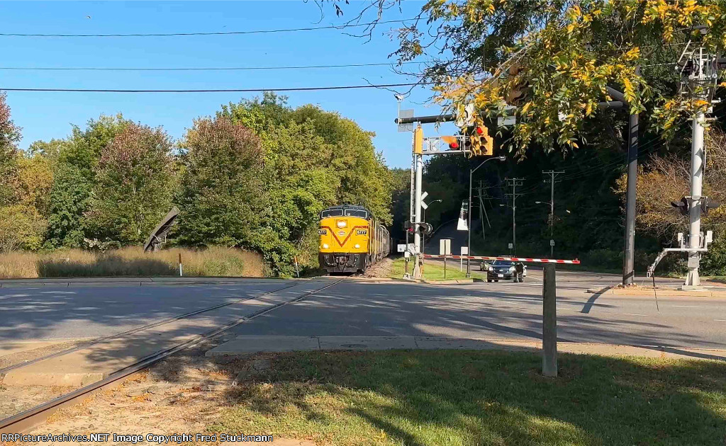 CVSR 6777 in Merriman Valley at MP44.